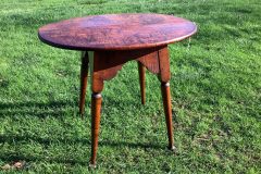 18th C Queen Anne oval Tea Table